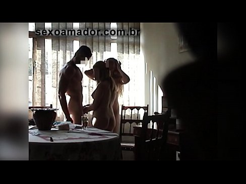 ❤️ 性友邀请巨无霸和他一起玩3P ️ Porno fb ❌️