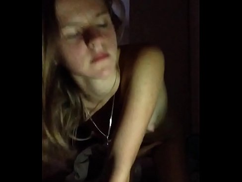 ❤️ 一个女孩自慰并射精 ️ Porno fb ❌️
